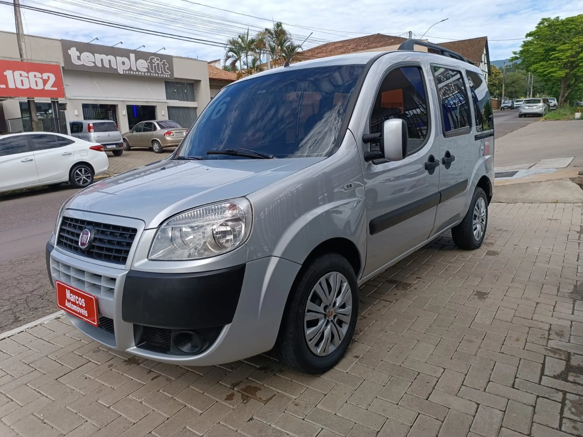 Carros de 7 lugares por R$ 5