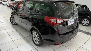 Carros de 7 lugares por R$ 5