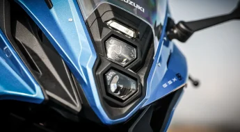 Suzuki Gsx 8r Divulgação (22)