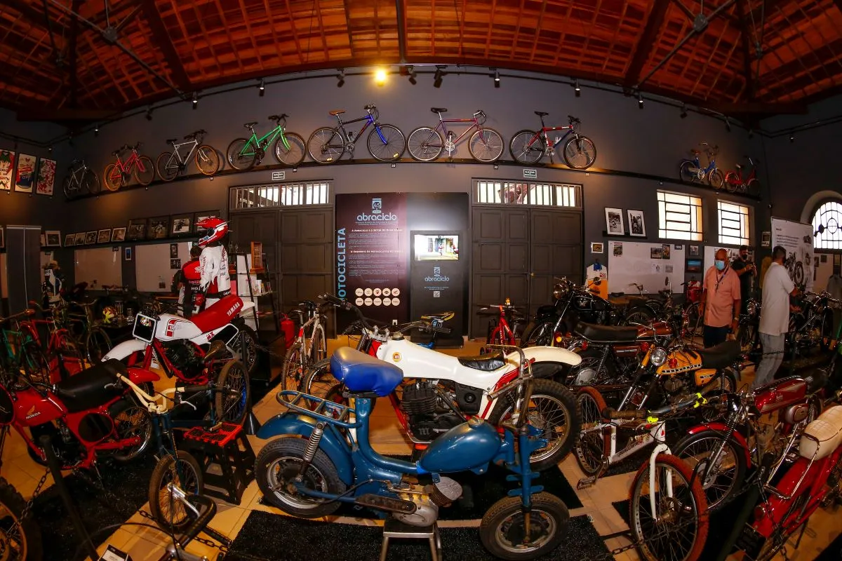 Centro Cultural Movimento 22