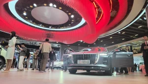 Hongqi 1