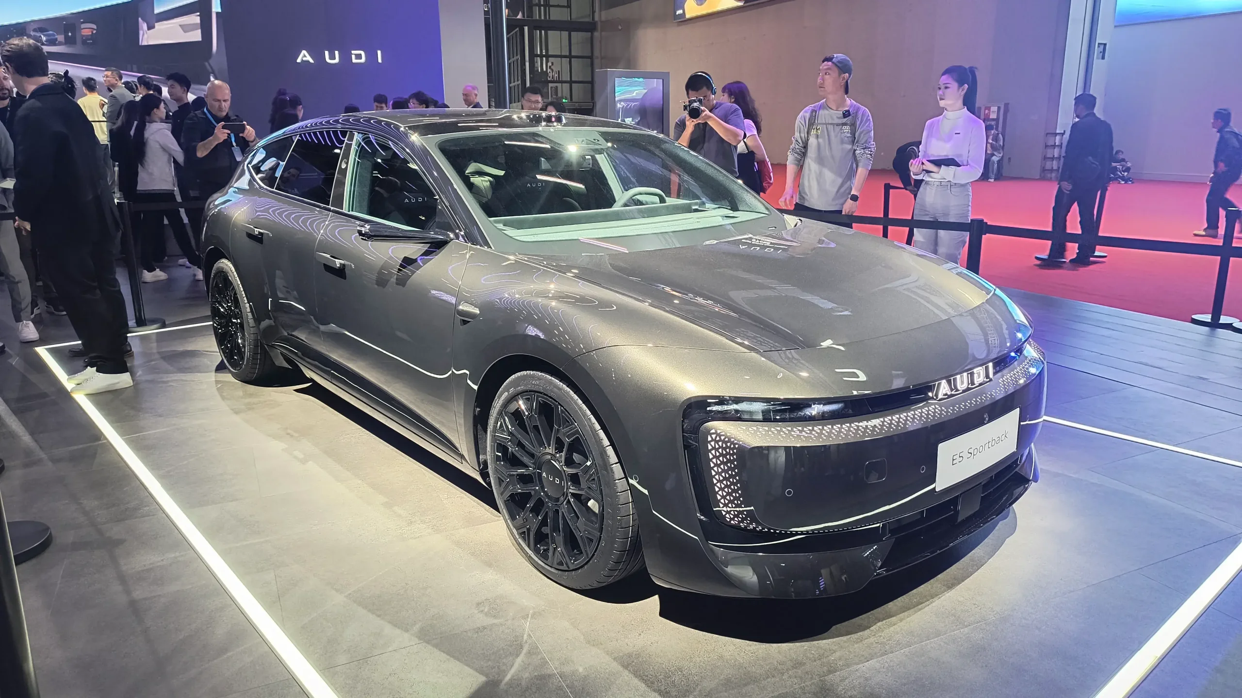 Audi Quatro Letras 1