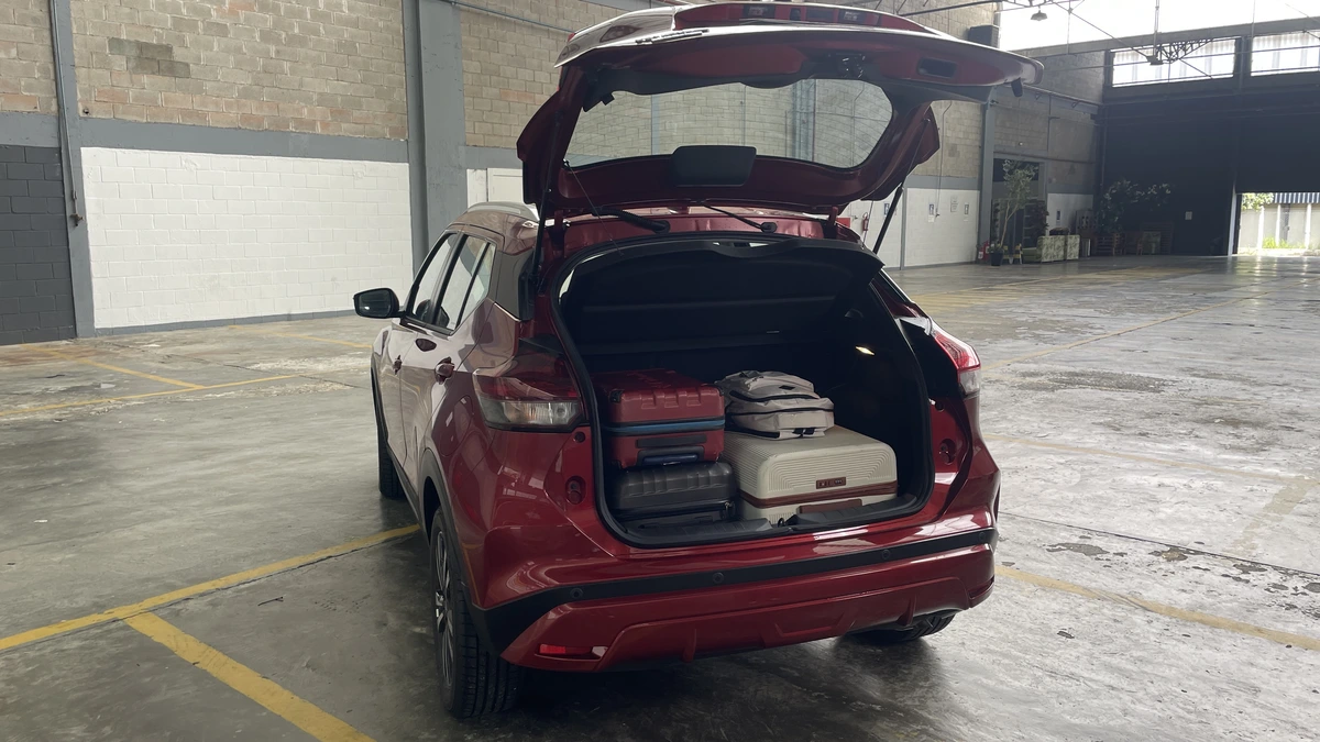 Nissan Kicks Play Advance Plus 2025