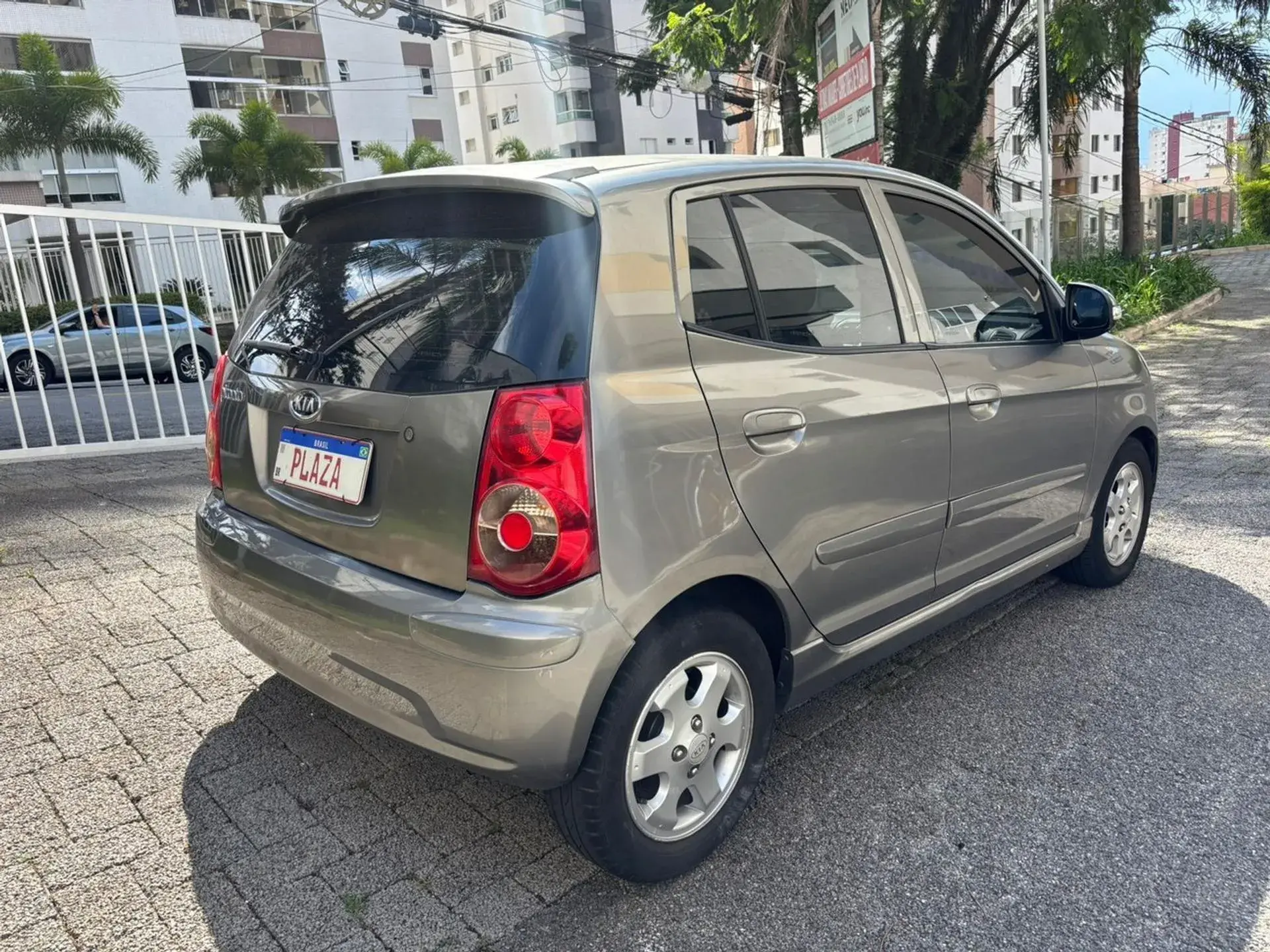 Kia Picanto (4)