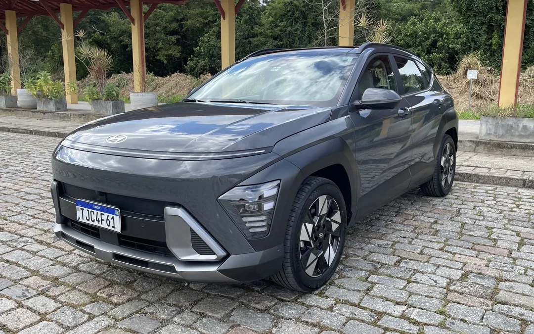 O design do Hyundai Kona é bem diferente: robótico e futurista