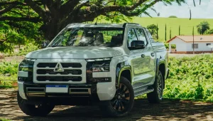 Mitsubishi Triton (3)