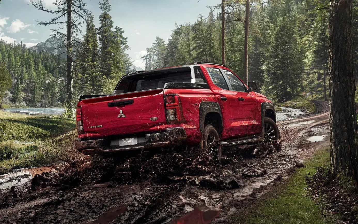 Mitsubishi Triton Katana 2