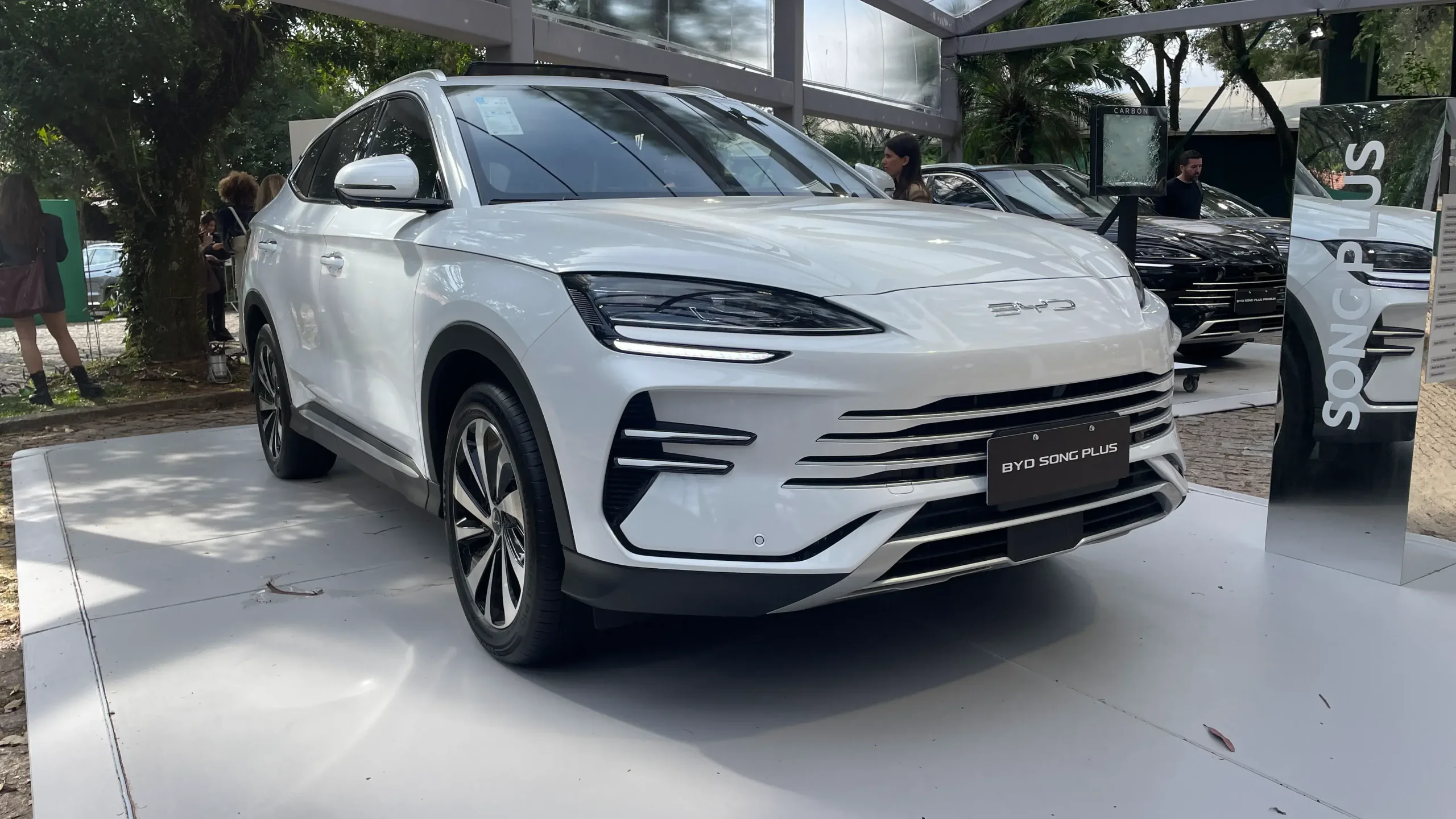 Veículos eletrificados batem recorde de vendas no Brasil 