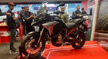 Ducati Multistrada V4S