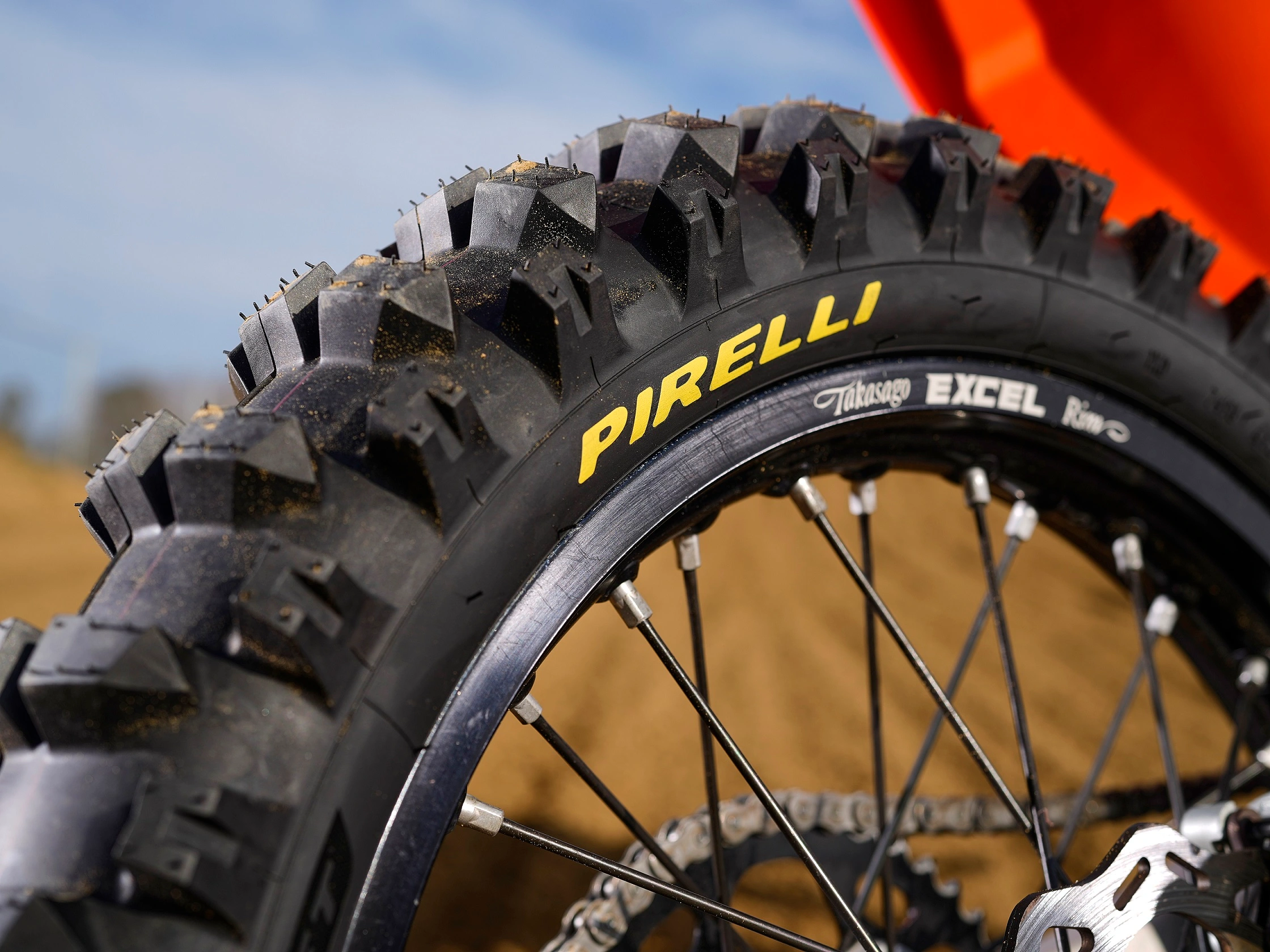 Pirelli Scorpion Mx32 Mid Soft (1)