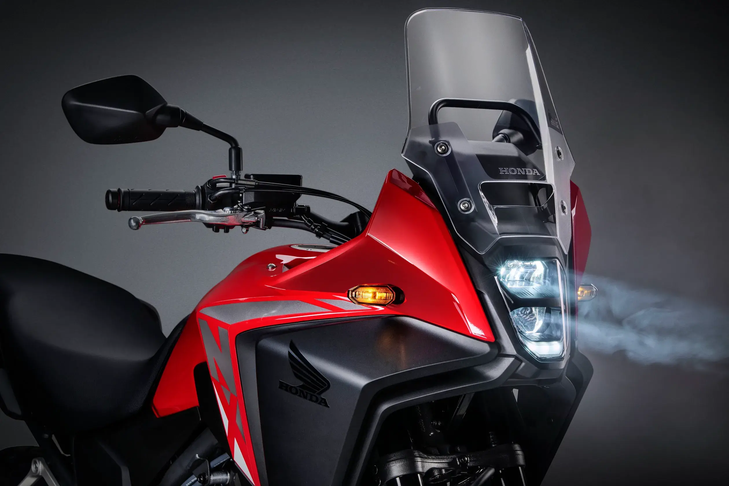 Honda Nx 500 2026 (1)