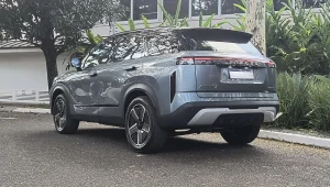 As arrancadas e retomadas do SUV híbrido Jaecoo 7 são convincentes e o preço de R$ 249.990 é competitivo