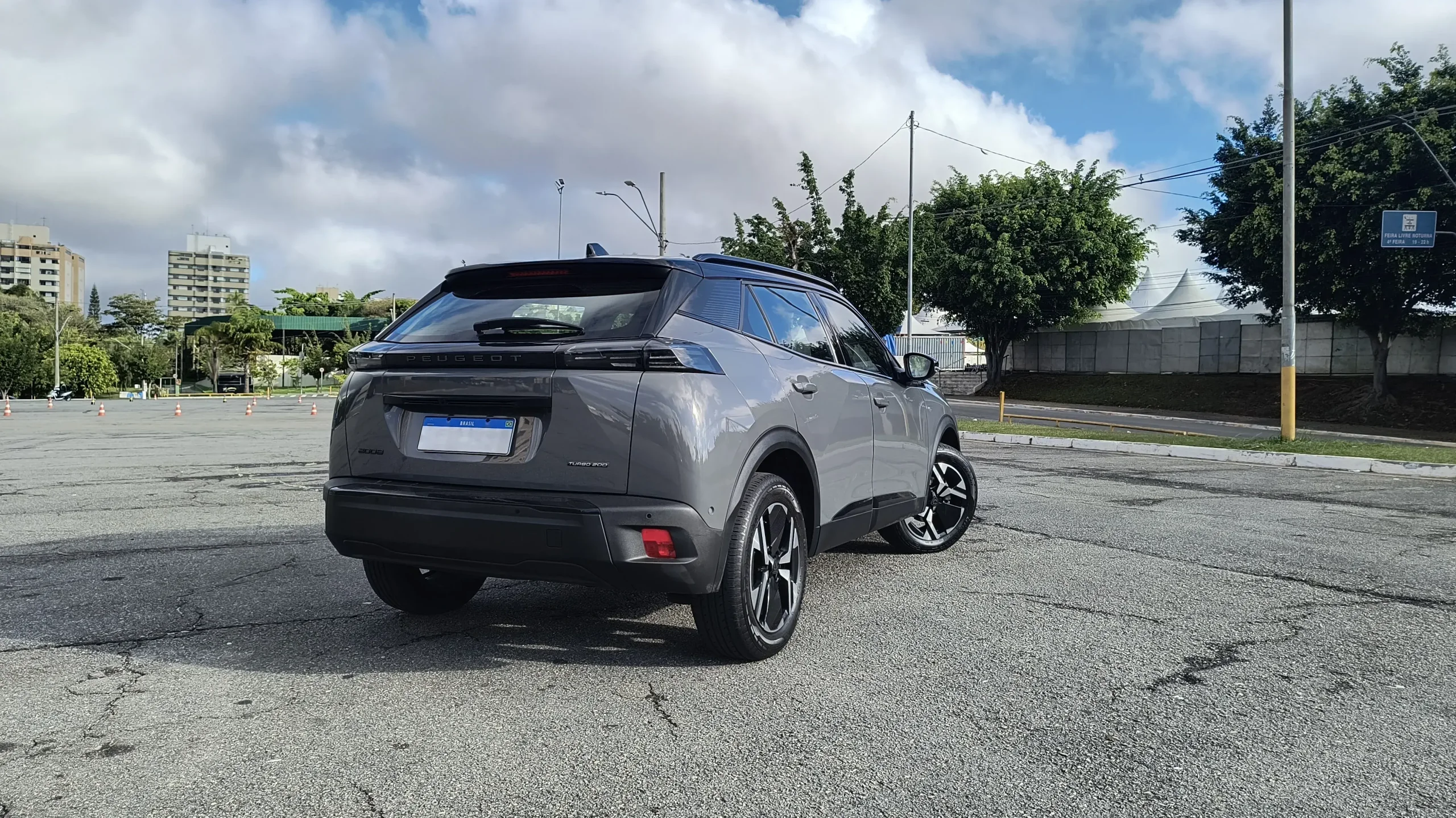 Peugeot 2008 Gt Ee (1)