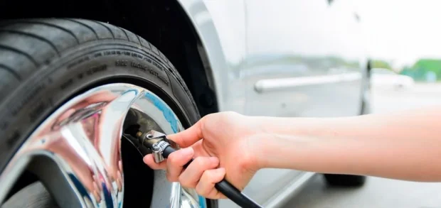 Viagem de fim de ano: faça uma revisão nos pneus