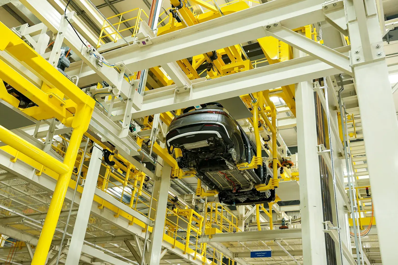 Fábrica Da Byd Em Camaçari (11)