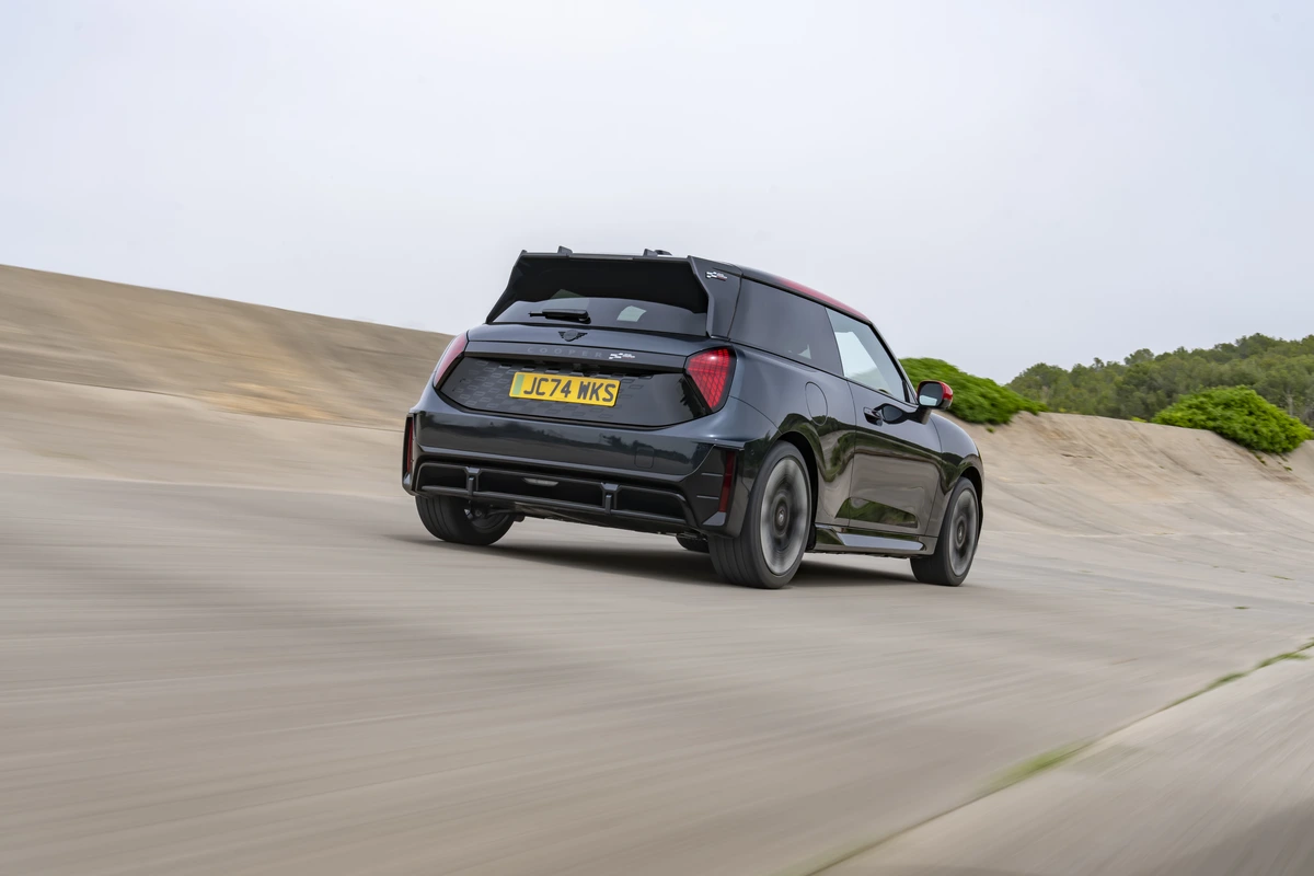 MINI John Cooper Works E