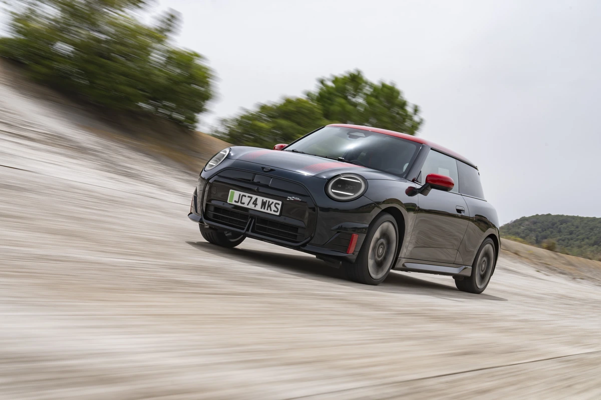 MINI John Cooper Works E