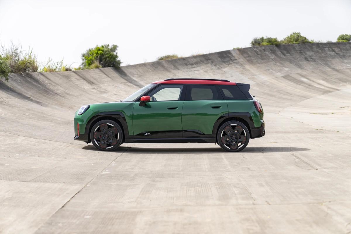 MINI John Cooper Works Aceman E