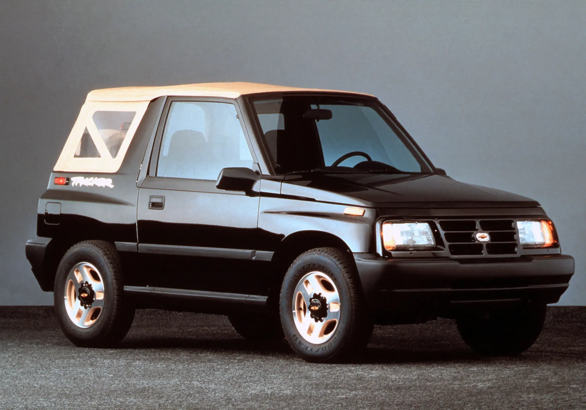 Chevrolet Tracker Convertible 5