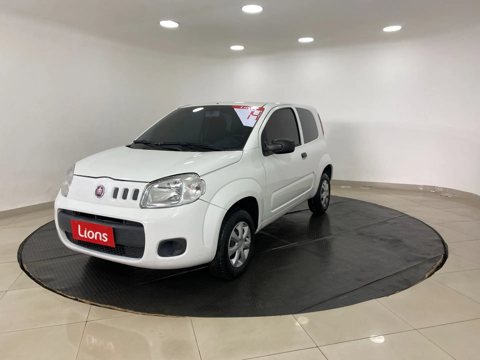 Fiat Uno carros usados por menos de R$ 30 mil