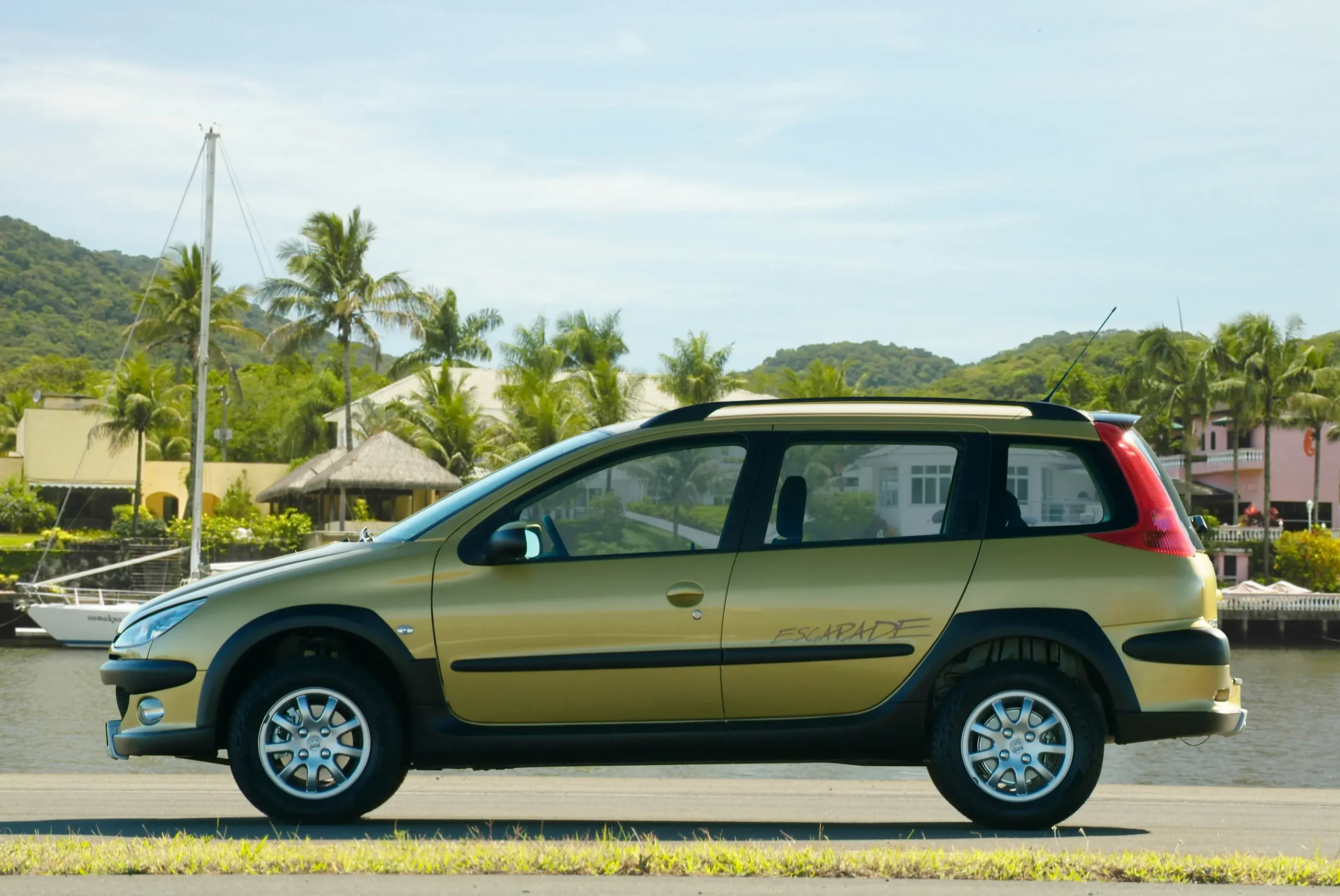 Peugeot 206 Escapade 252