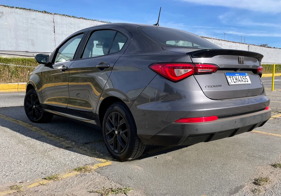 Fiat Cronos atinge 500 mil unidades produzidas na América Latina 