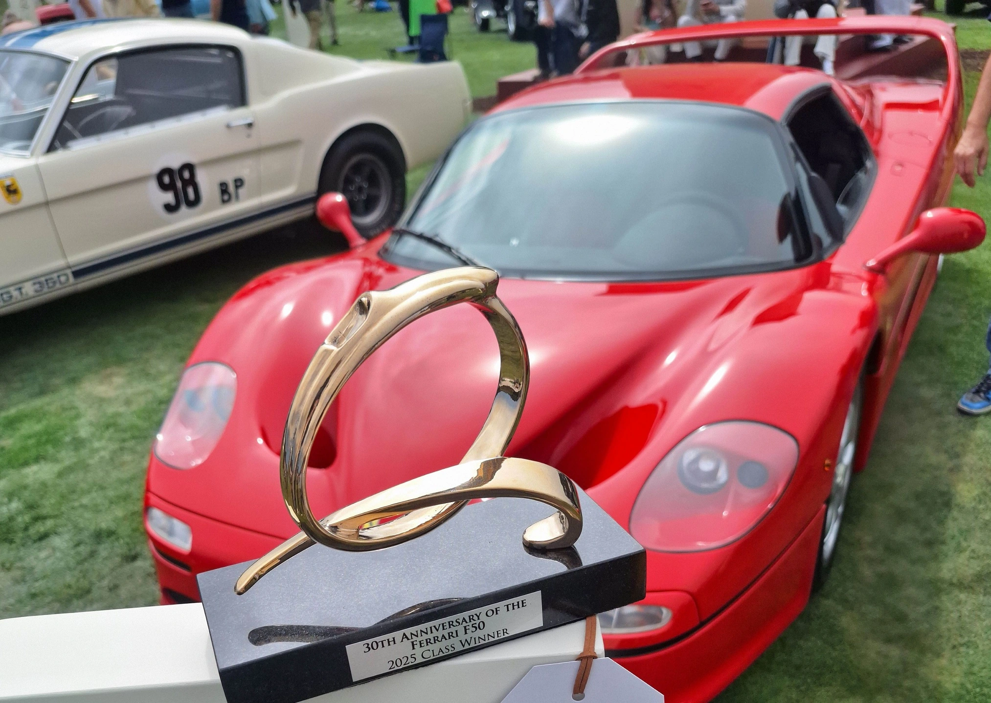 Ferrari F50 do museu Carde ganha prêmio nos EUA