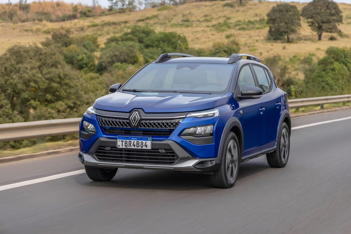 Renault Kardian 2026 teve segurança aprimorada com frenagem autônoma para ciclistas e pedestres