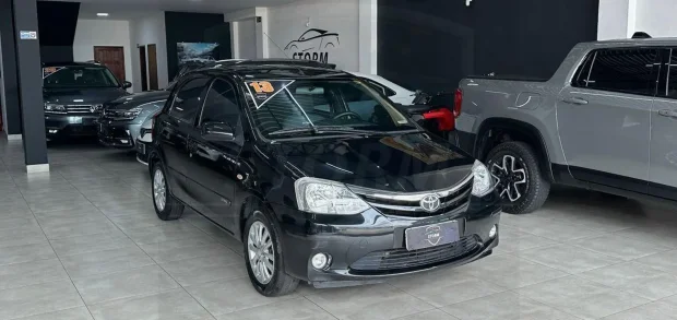 Carro usado abaixo da Fipe: oportunidade ou cilada?