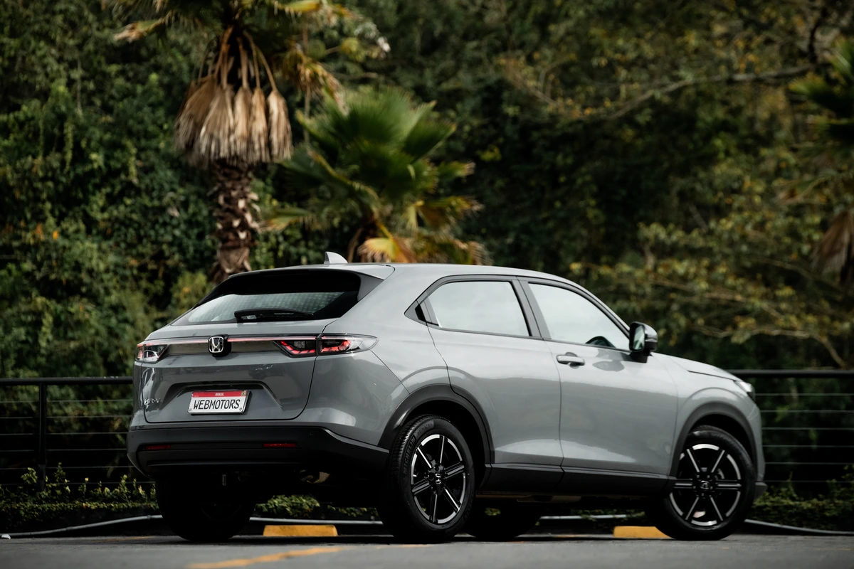 Honda HR-V despenca em vendas e Chevrolet Tracker encosta perigosamente