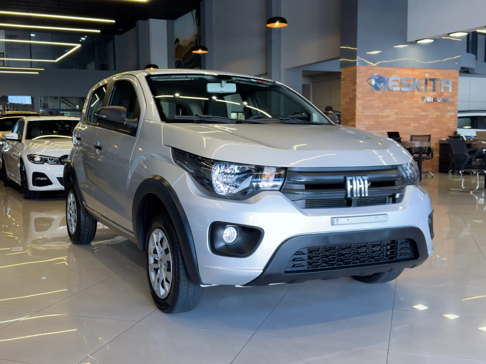 Fiat Mobi é o segundo menor carro do Brasil.