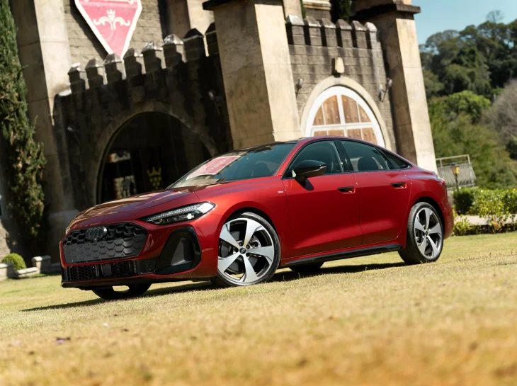 Audi A5 está mais completo na linha 2026