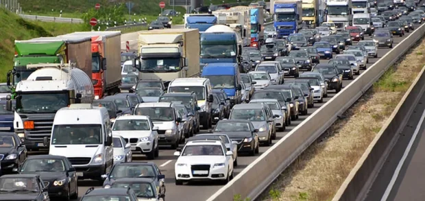 União Europeia tem nova proposta que permite motores a combustão mesmo depois de 2035