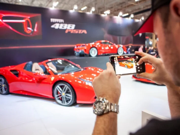 Só nave: os supercarros do Salão do Automóvel 2025