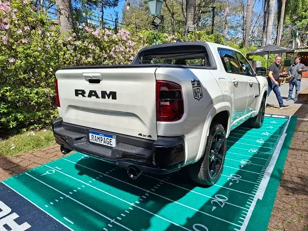 Ram Rampage R/T NFL Edition