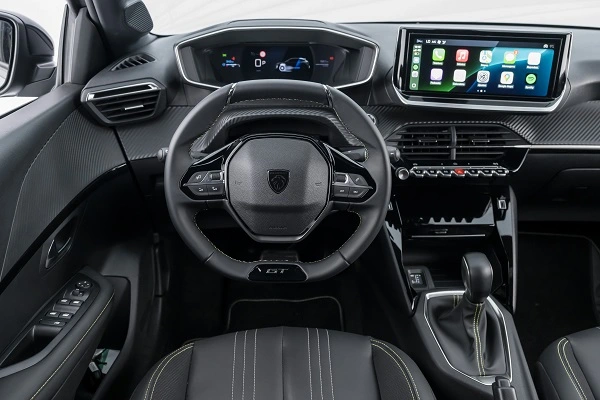 Peugeot 208 Hybrid 2026