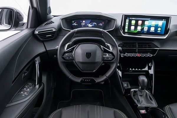 Peugeot 2008 Hybrid 2026