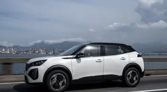 Peugeot 2008 híbrido utiliza mesmo sistema de Fiat Pulse e Fastback