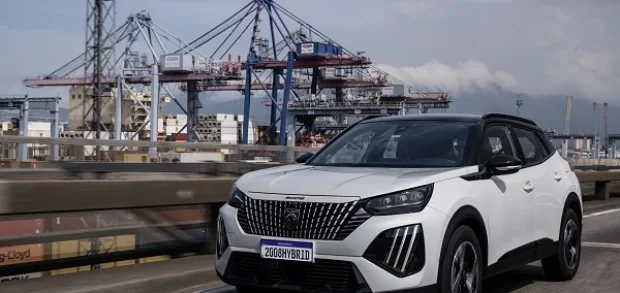 Peugeot 2008 híbrido está com descontos de até R$ 30 mil