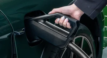 Entenda as diferenças entre cada tipo de carregador de carro elétrico