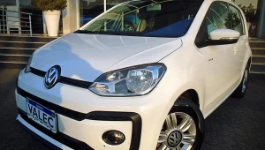 Volkswagen Up!: carros automatizados mais baratos do Brasil.