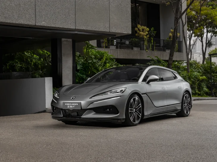 Panamera chinês de quase 1.000 cv custa R$ 650 mil