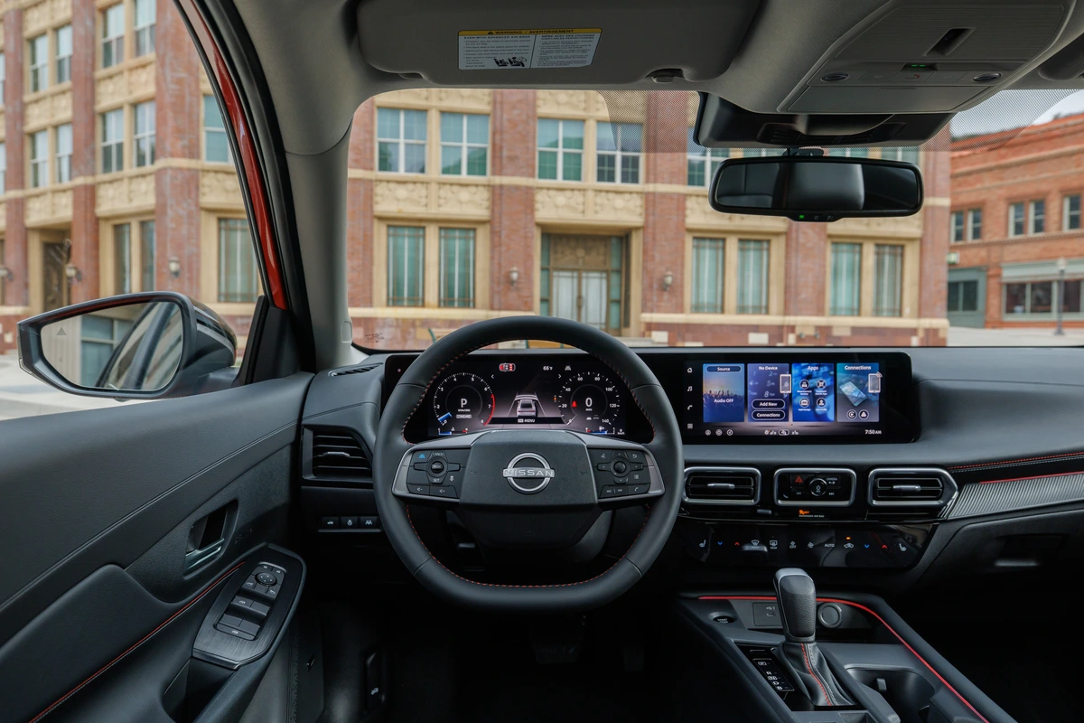 Interior no Nissan Sentra 2026 está mais completo e tecnológico 