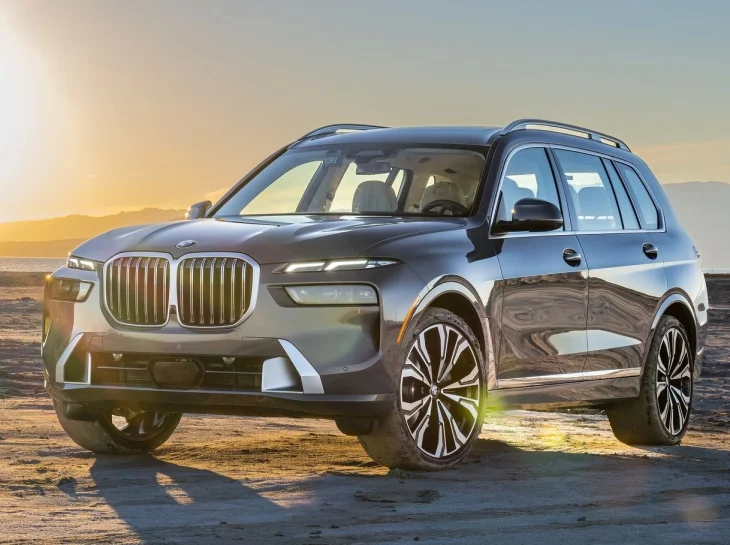 BMW X7 xDrive40i M chega ao Brasil por R$ 999.950