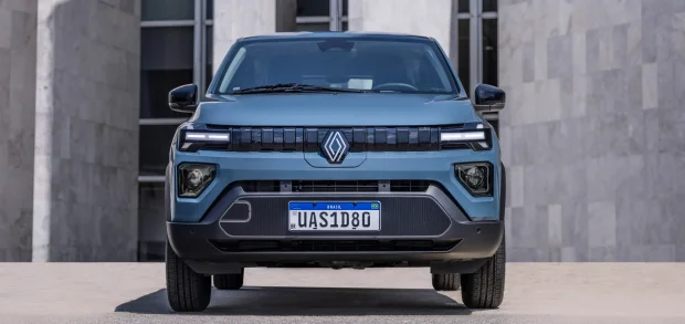 Renault Kwid E-Tech é o carro automático mais barato do Brasil e o único elétrico da lista