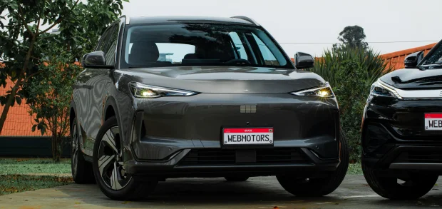 Entre os carros elétricos, o Geely EX5 é o que vai mais longe