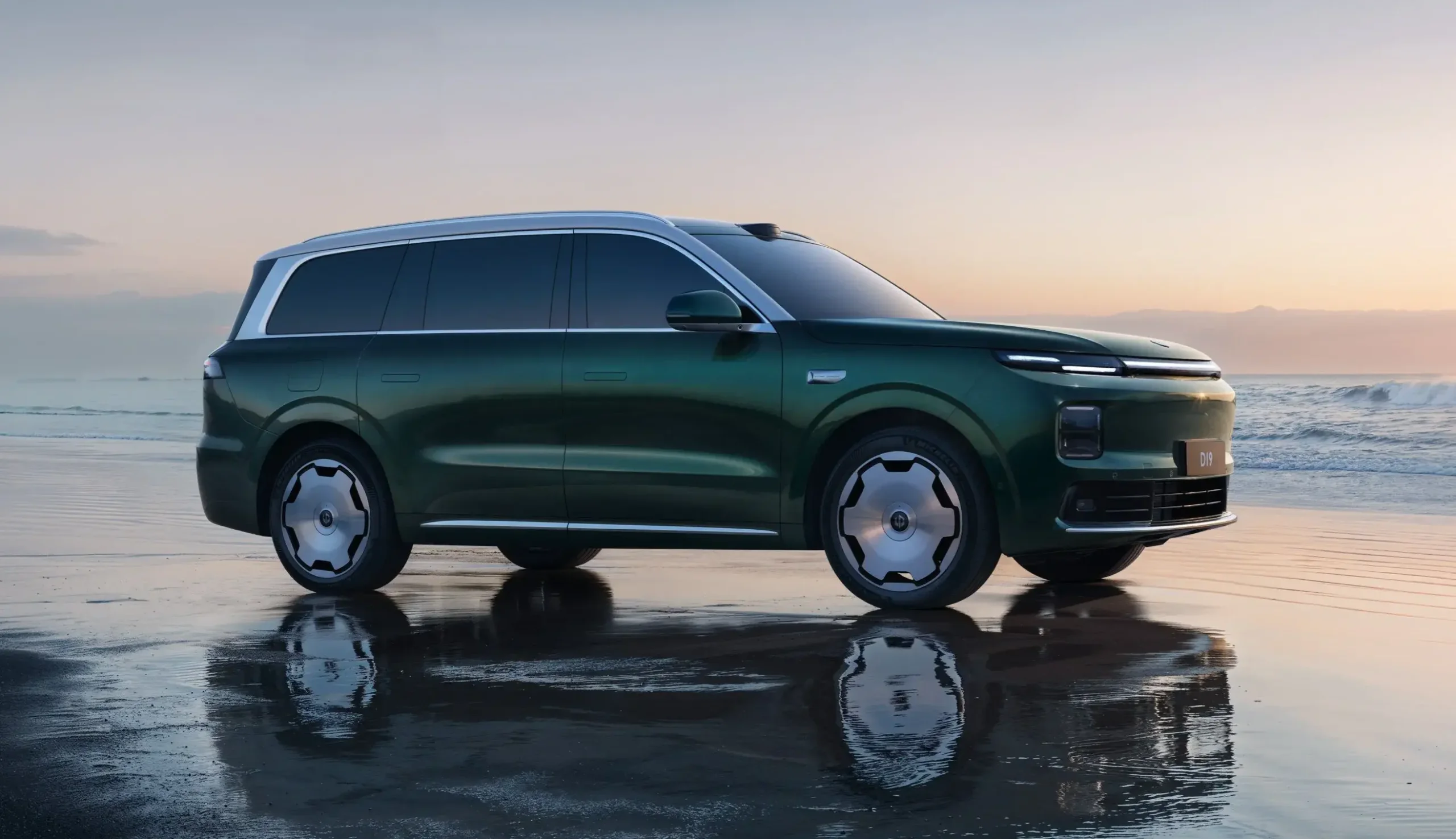 O D19 será vendido nas variações EREV (elétrica com gerador a gasolina) e 100% elétrica