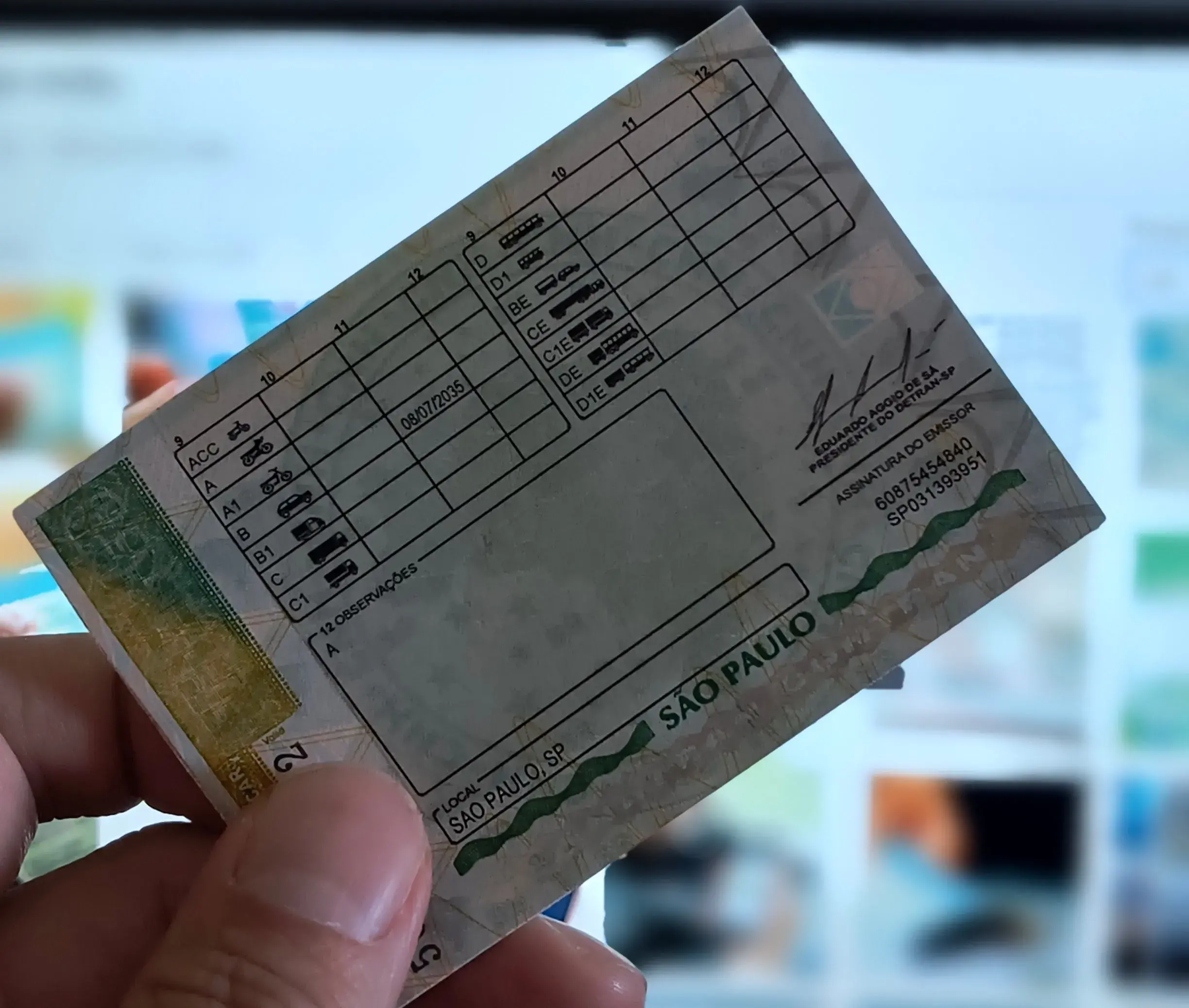 Bom motorista poderá renovar a CNH de forma automática e gratuita