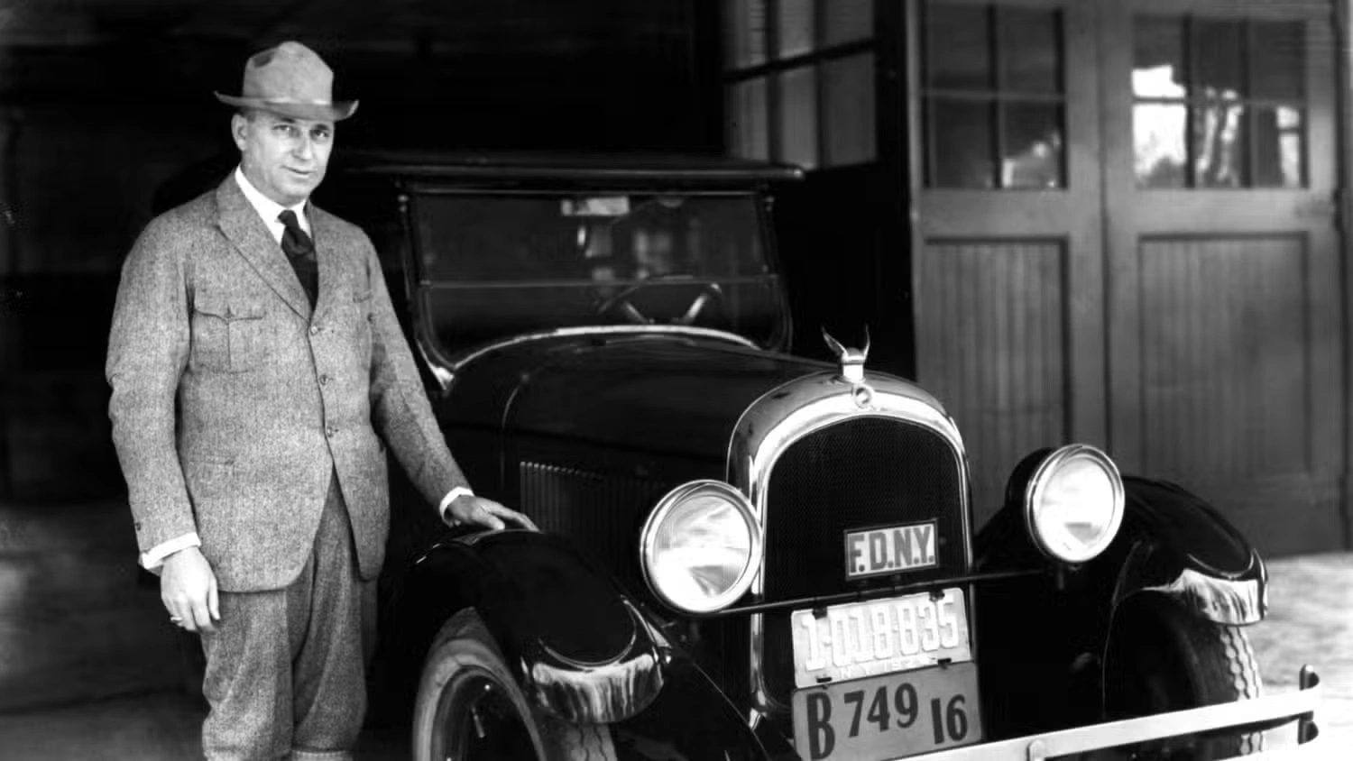 A Chrysler foi fundada por Walter P. Chrysler em 6 de junho de 1925