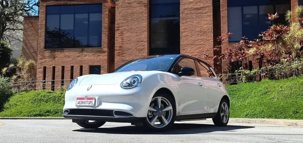 O que você precisa saber antes de comprar um carro elétrico